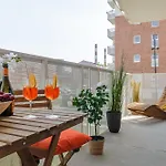 Lumina Premium With Parking Apartment Lodz