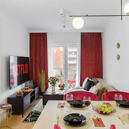 Lumina Premium With Parking *