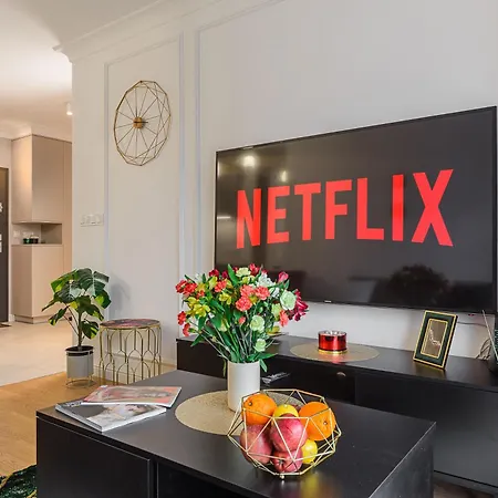 Lumina Premium With Parking *