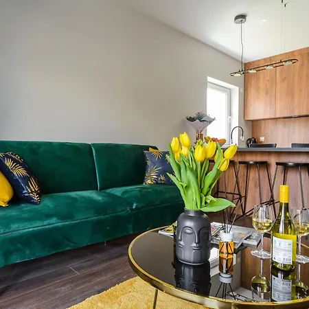 Lumina Premium With Parking Apartament