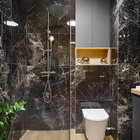 Lumina Premium With Parking