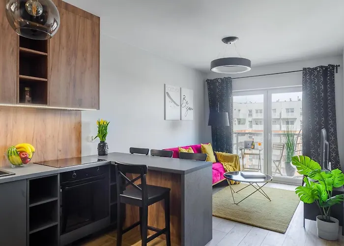 Lumina Premium With Parking *