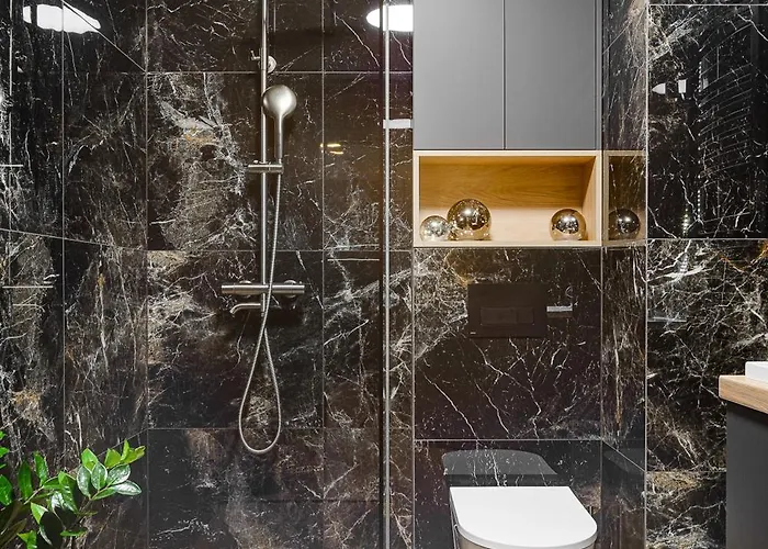 Lumina Premium With Parking